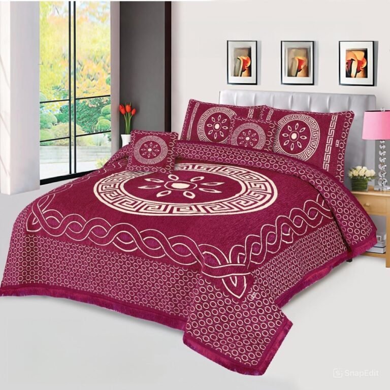 5PC Velvet Jacquard Bedsheet Set Maroon
